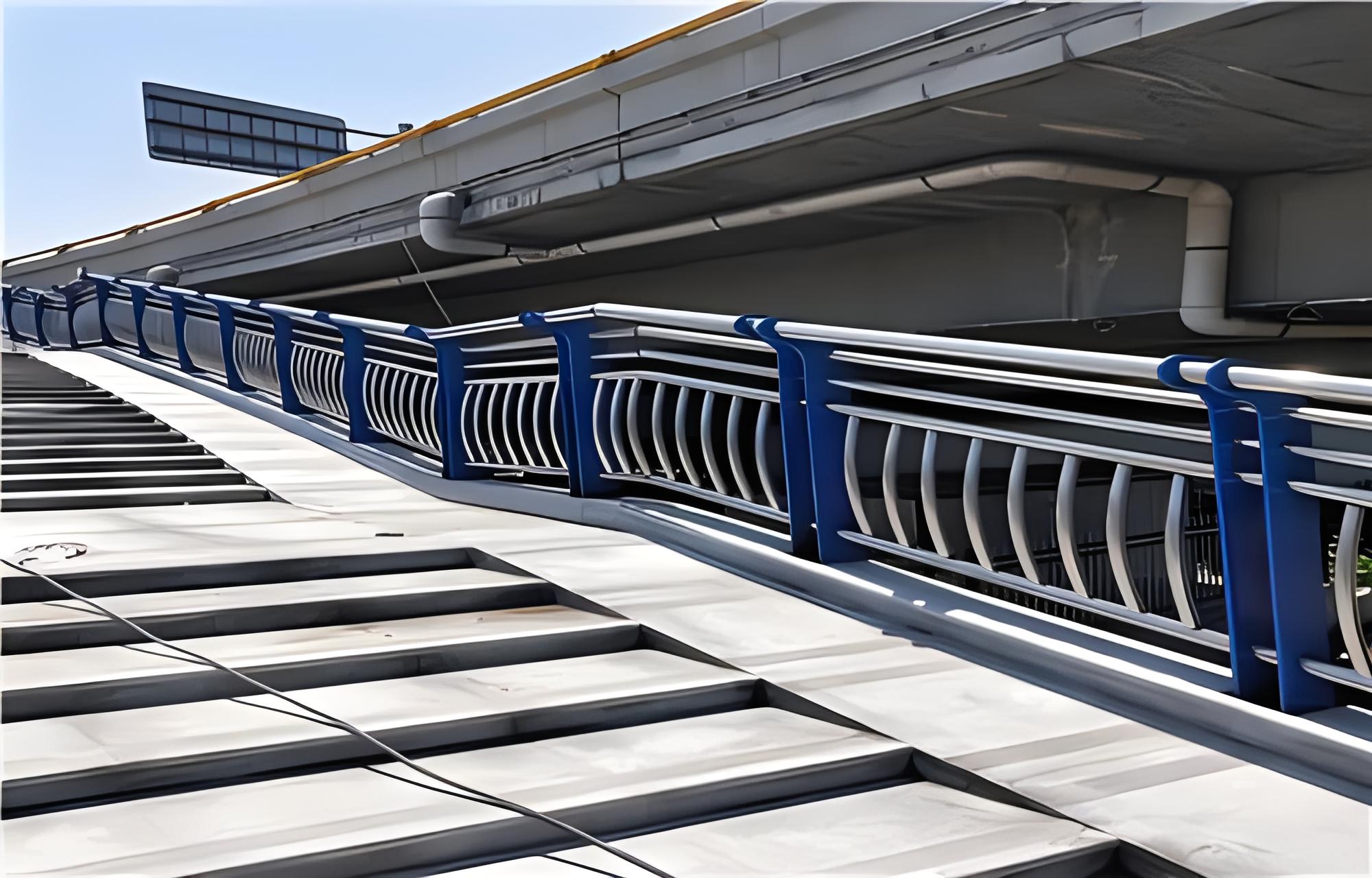长沙不锈钢桥梁护栏维护方案：确保安全，延长使用寿命